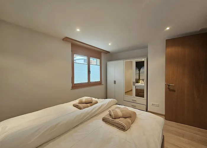 Aramis Ground Floor 萨斯费